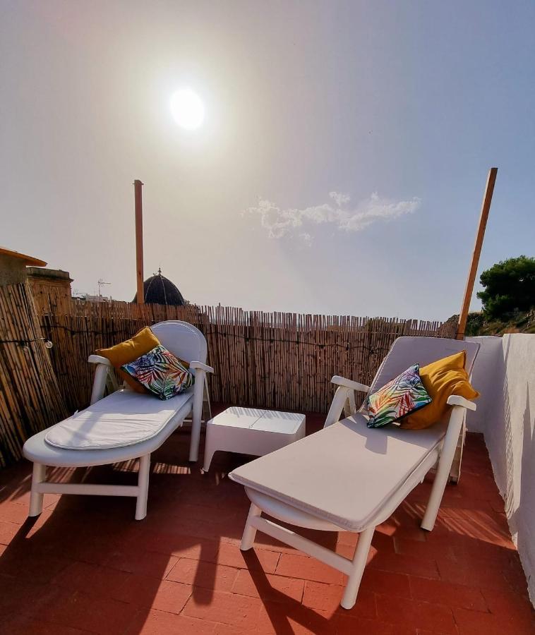 Holiday House - Casa De Sylvia กูลเญรา ภายนอก รูปภาพ